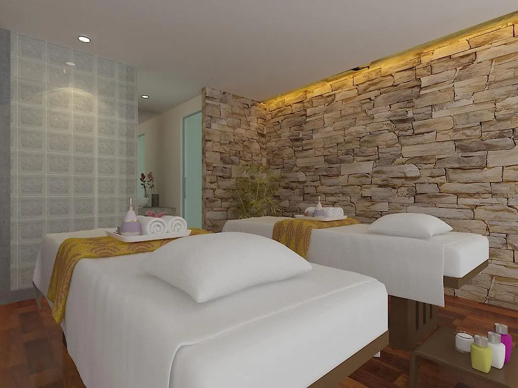 **** Resort New Hill Paradise Sihanoukville Cambodia